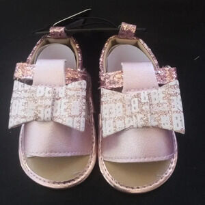 NWT Bebe baby Sandals size 3 (6-9m) ( bag I )